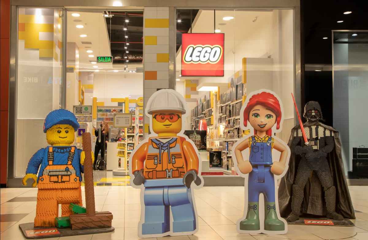 En Calama LEGO® estrena en Chile su concepto de tienda global “Store of The Future” – en Línea